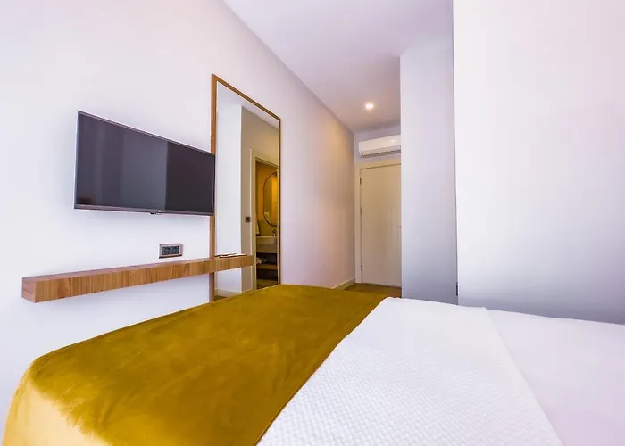 Dedeoglu Port Hotel